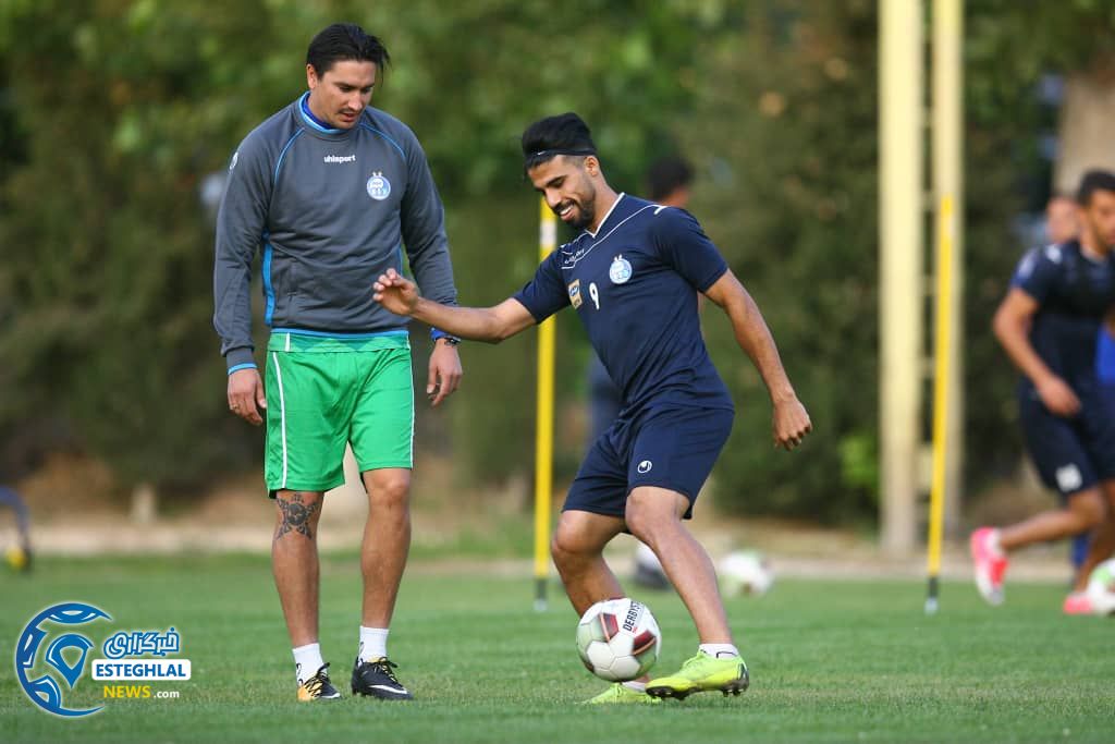 تمرین استقلال