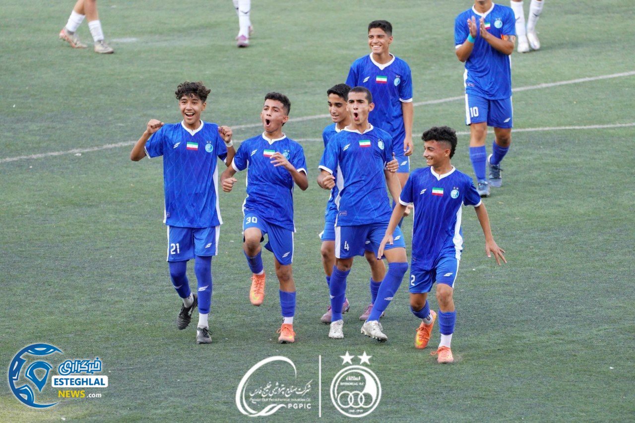 تیم نونهالان استقلال