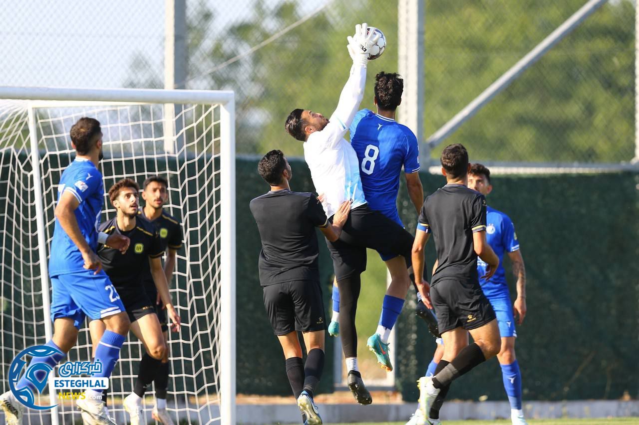 دیدار دوستانه استقلال و الحسین اردن