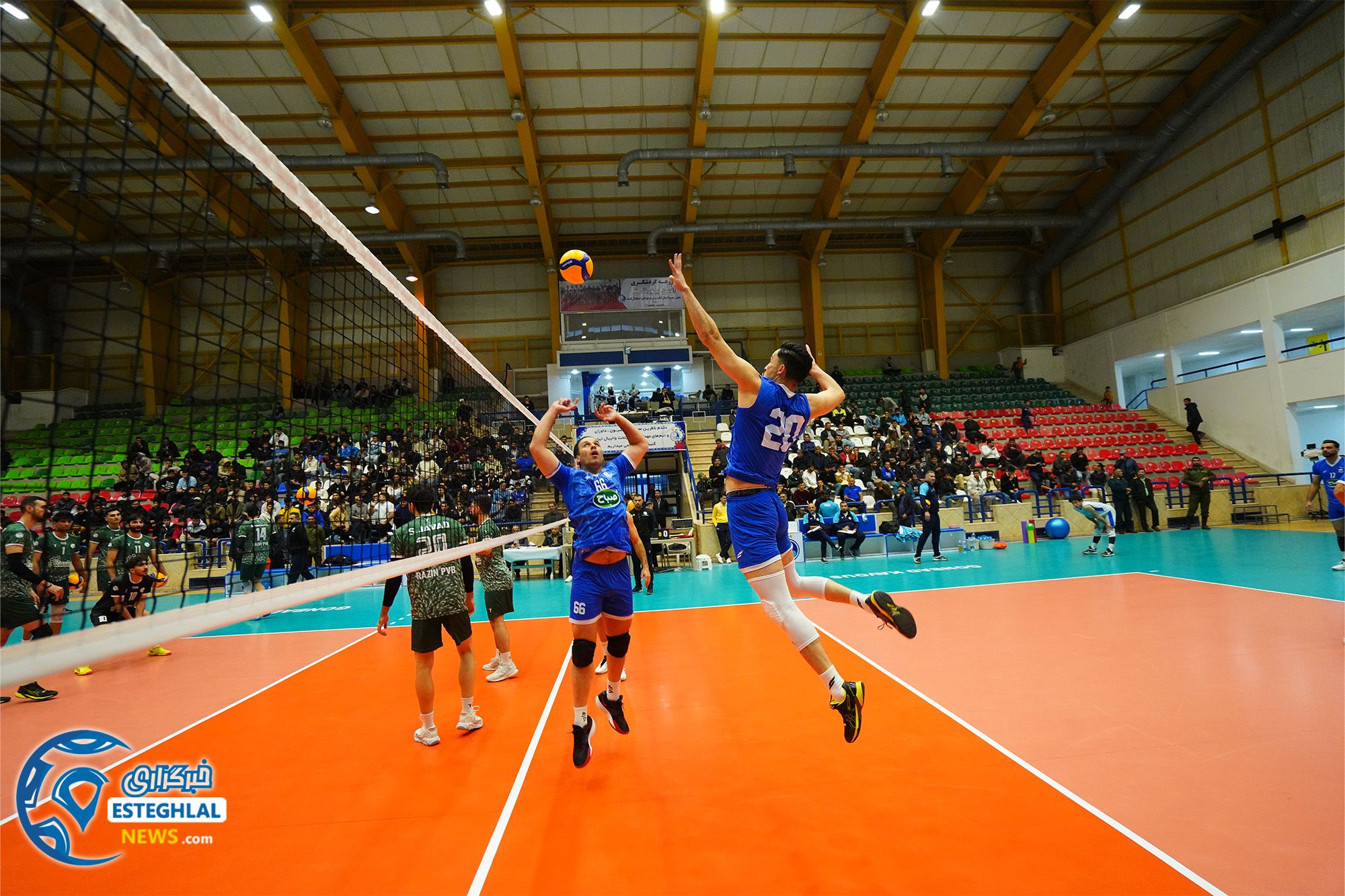 تییم والیبال استقلال گنبد