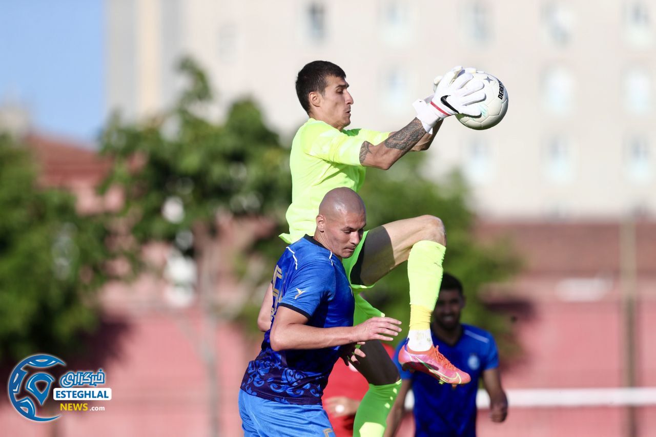 تیم فوتبال استقلال