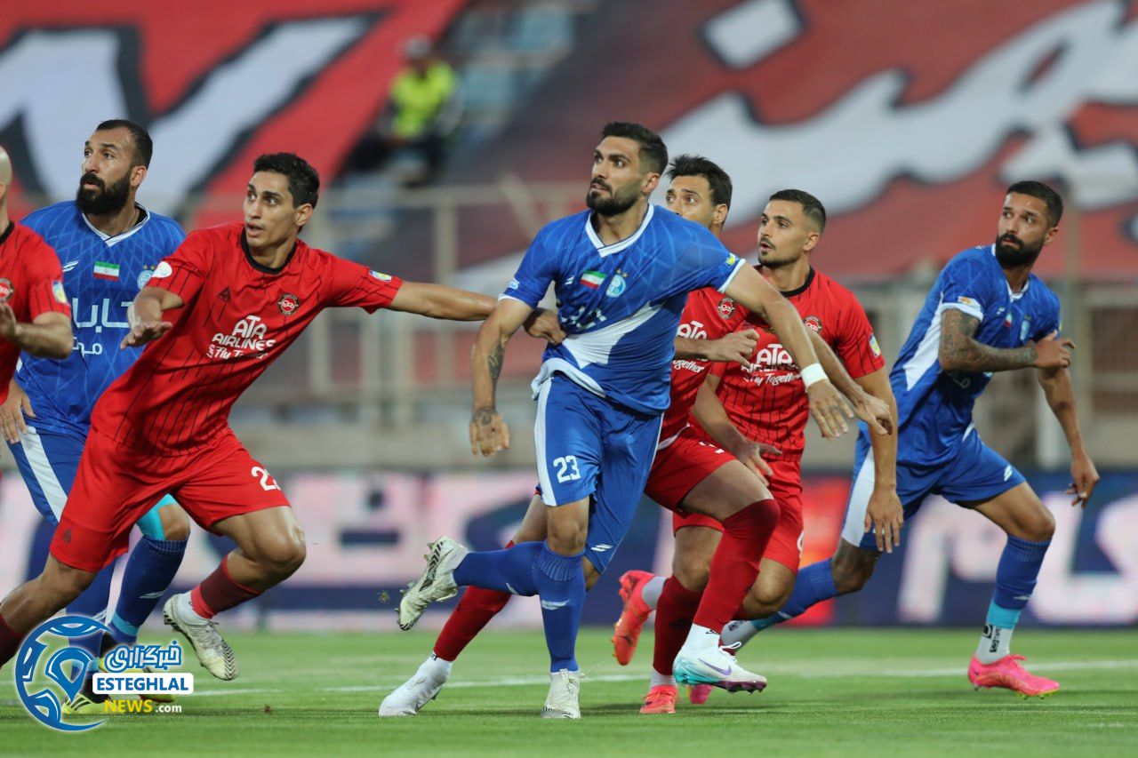 بازی تراکتور و استقلال 