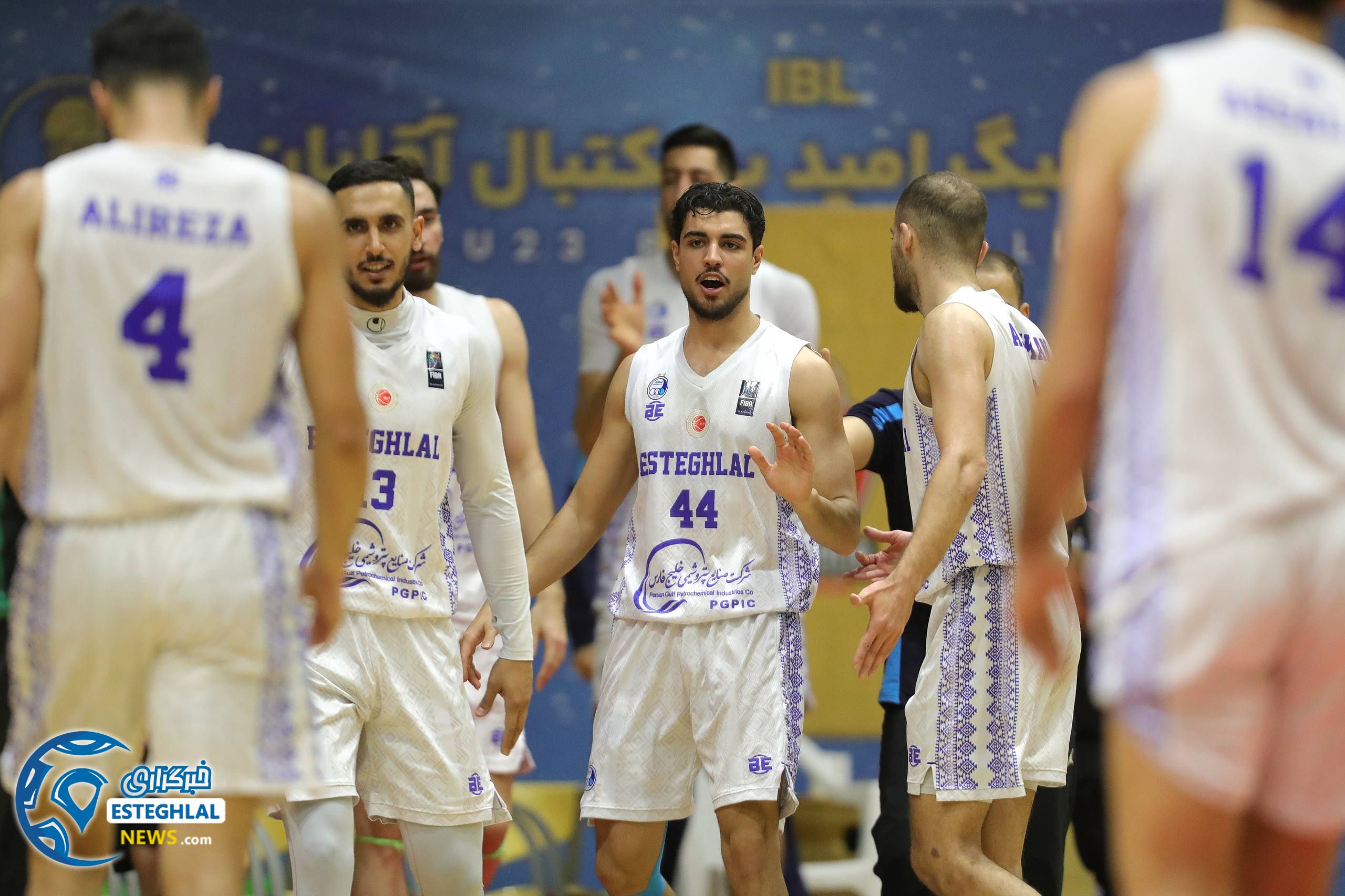 تیم بسکتبال آقایان استقلال