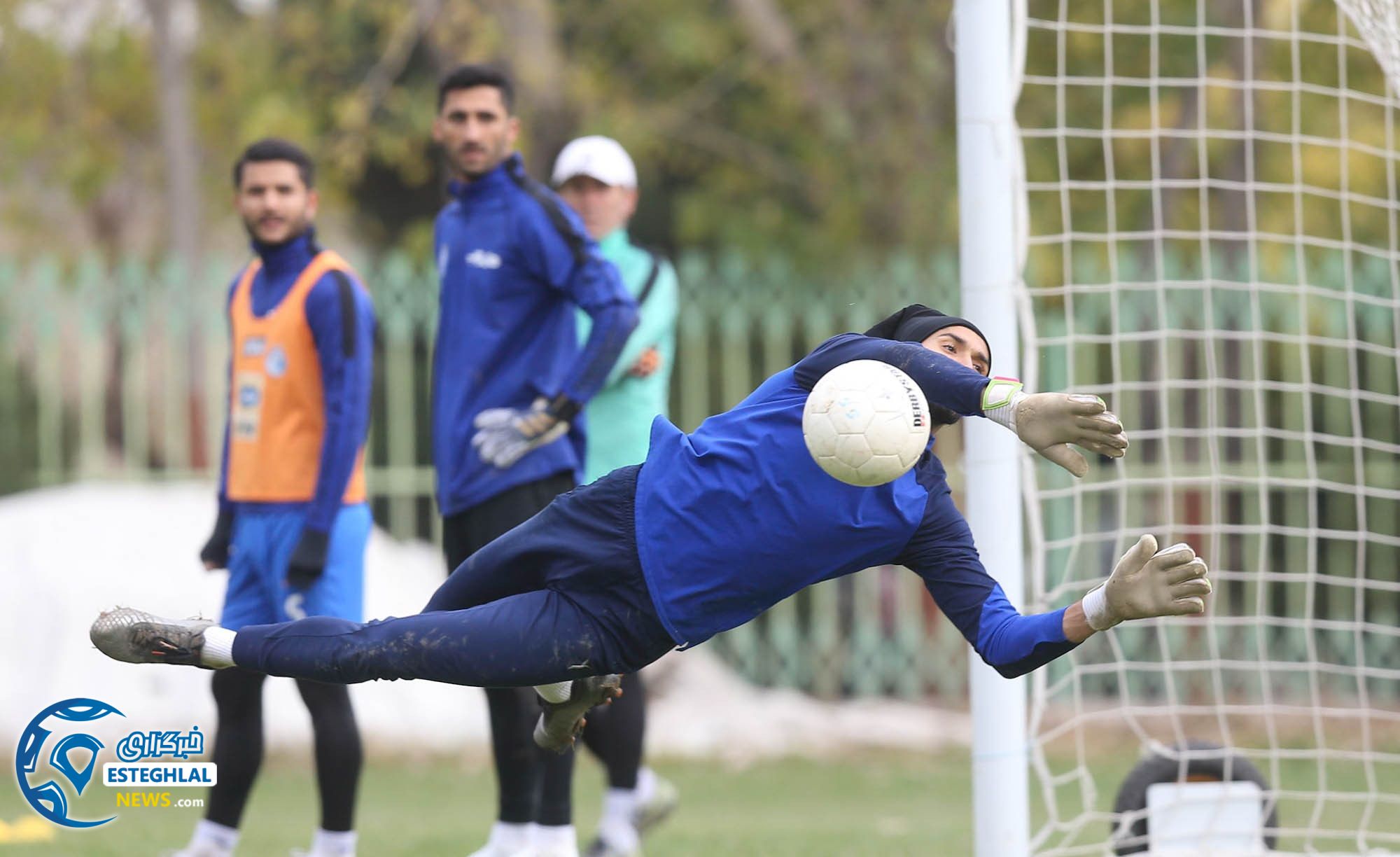 تمرین استقلال