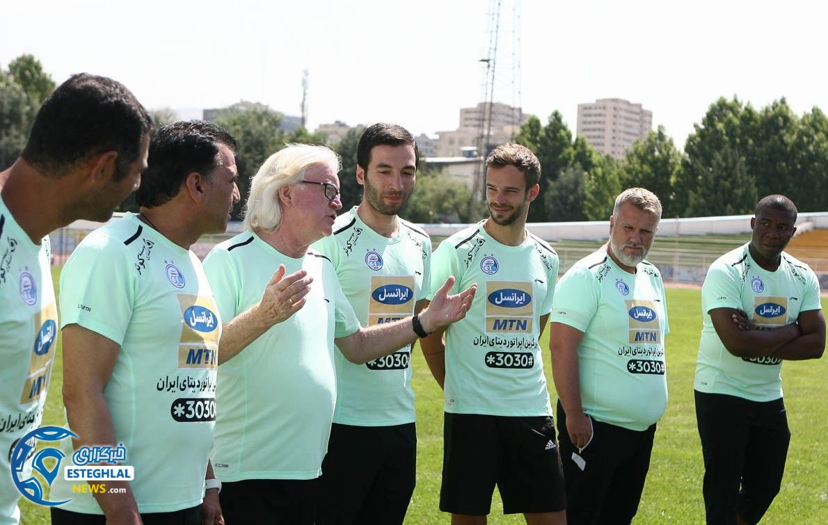 تمرین استقلال