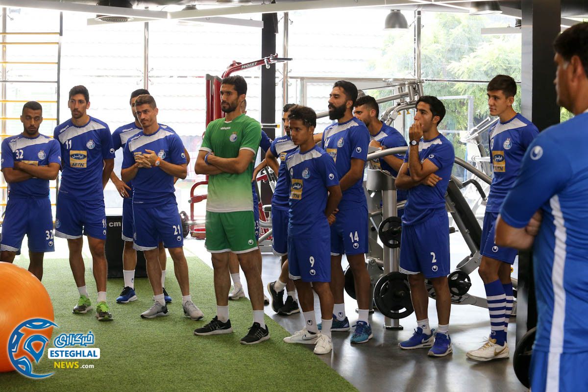 تمرین وزنه استقلال