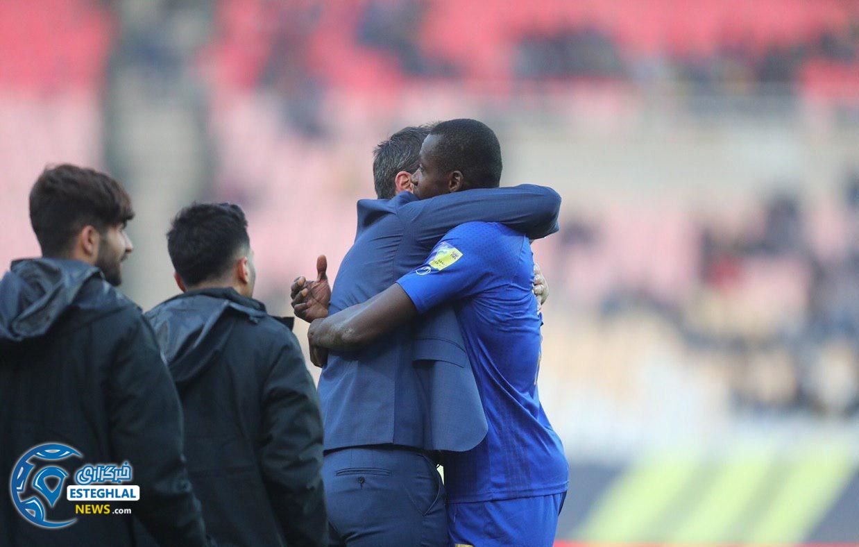 دیدار سپاهان و استقلال