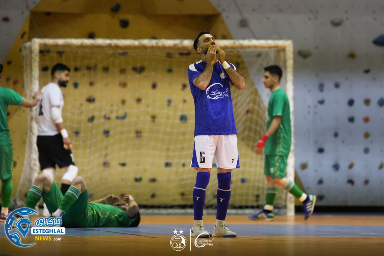 تیم فوتسال آقایان استقلال