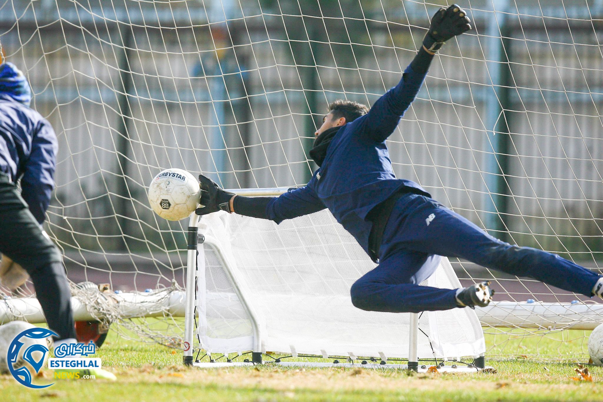 تمرین استقلال