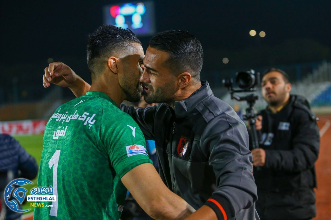 حواشی دیدار استقلال و مس رفسنجان