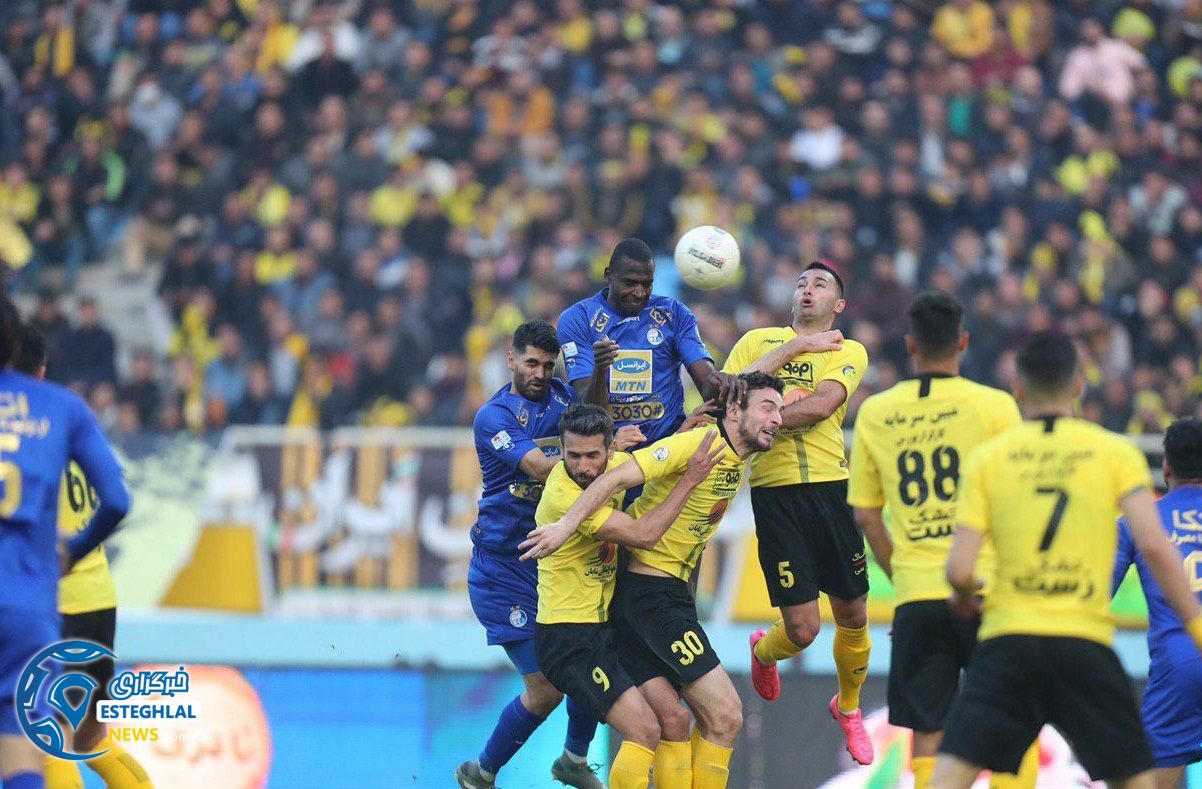 دیدار سپاهان و استقلال