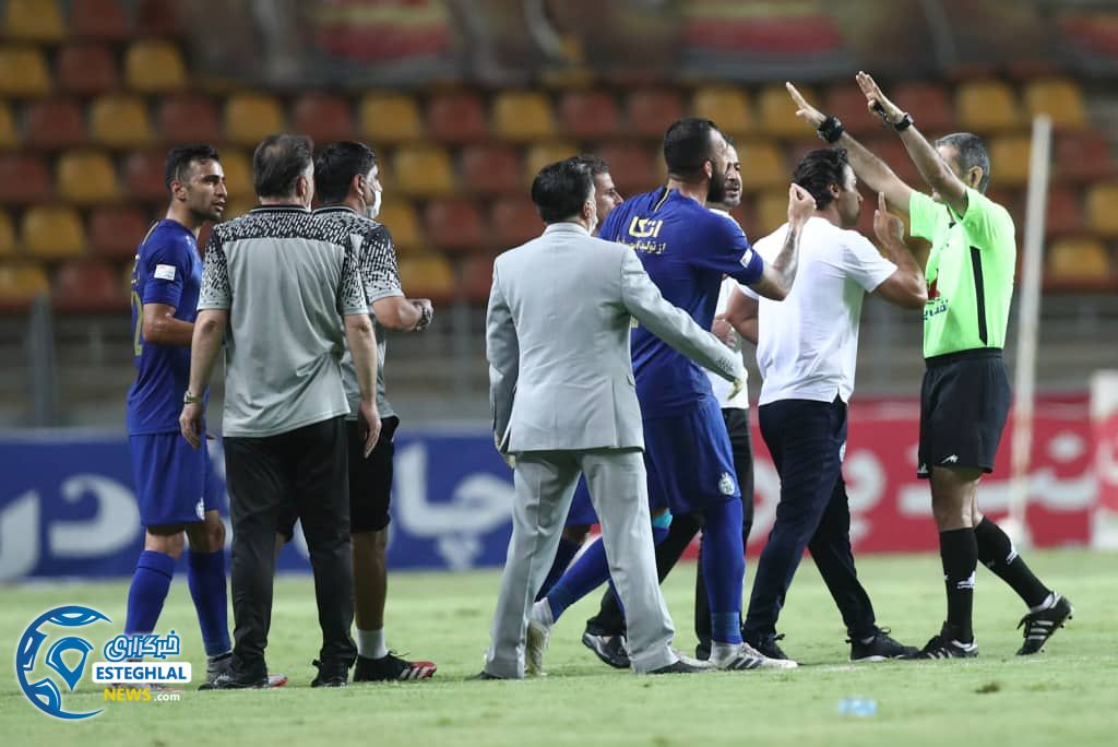 دیدار فولاد خوزستان و استقلال