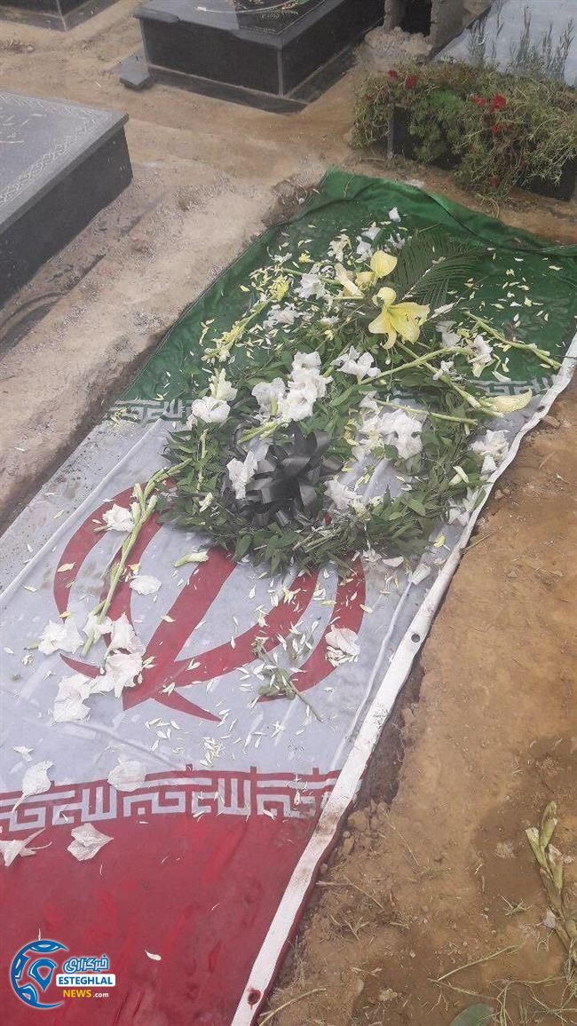  آرامگاه مرحوم مجید غلام نژاد