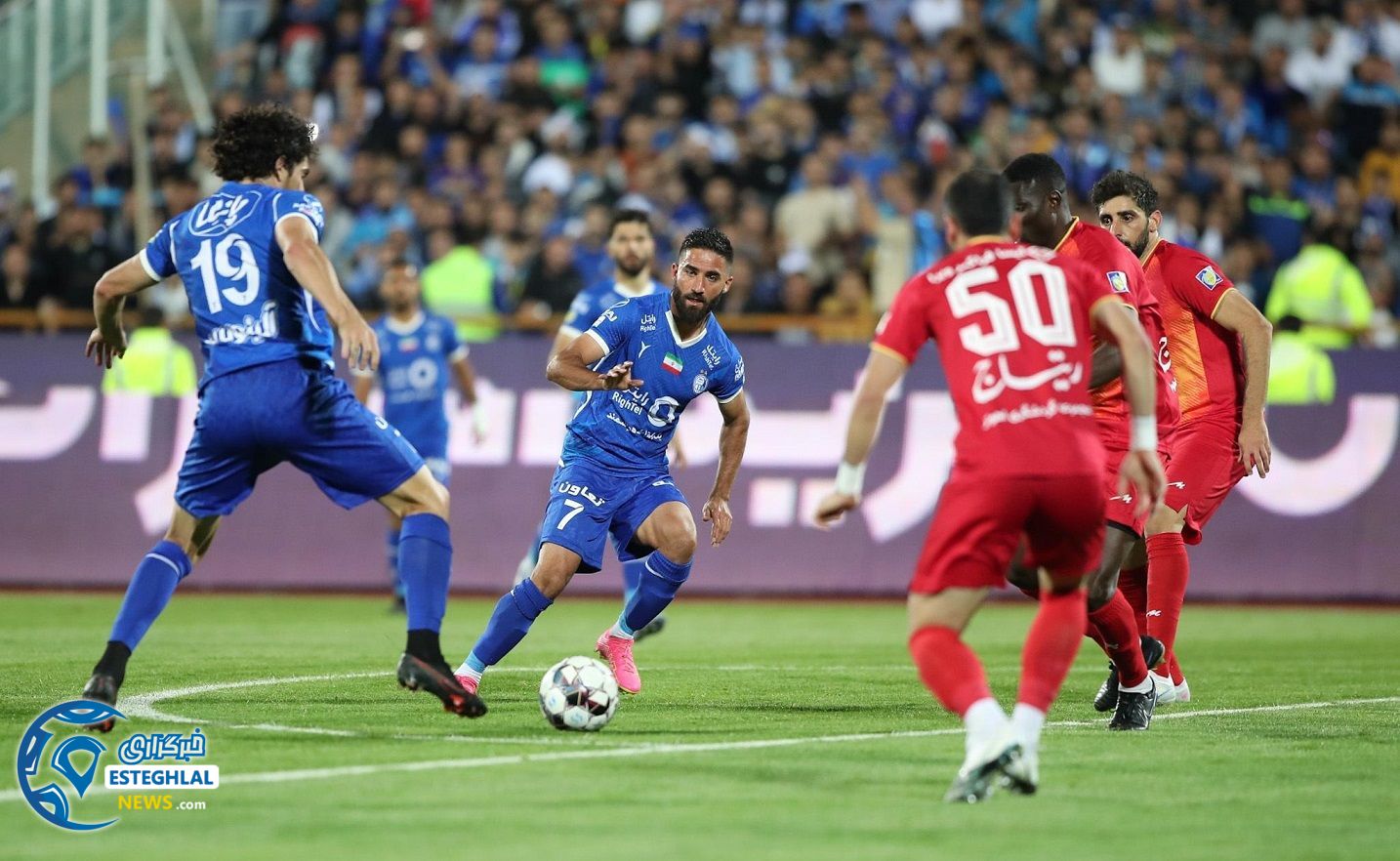 استقلال 1-0 فولاد