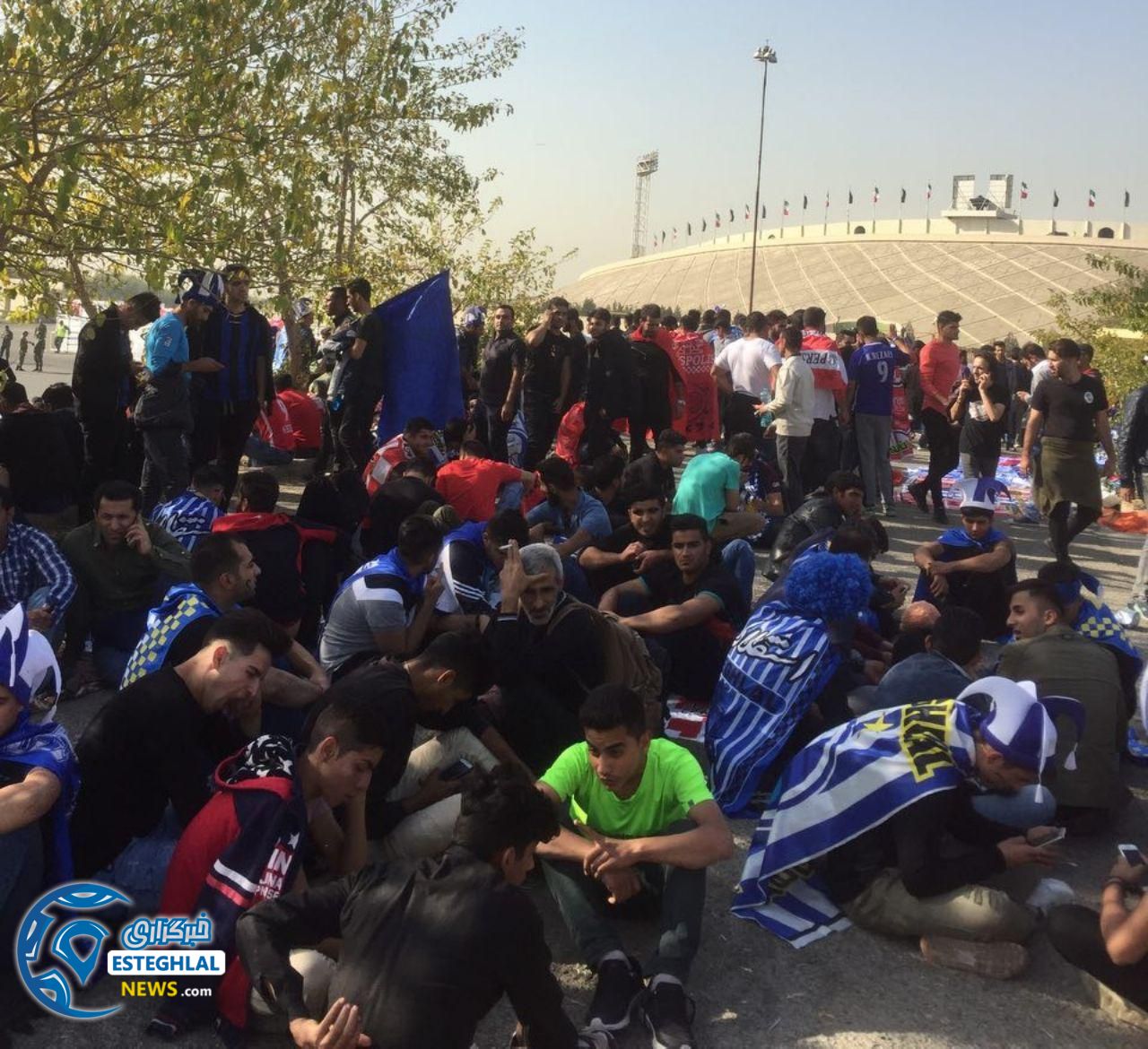 حواشی دربی 85