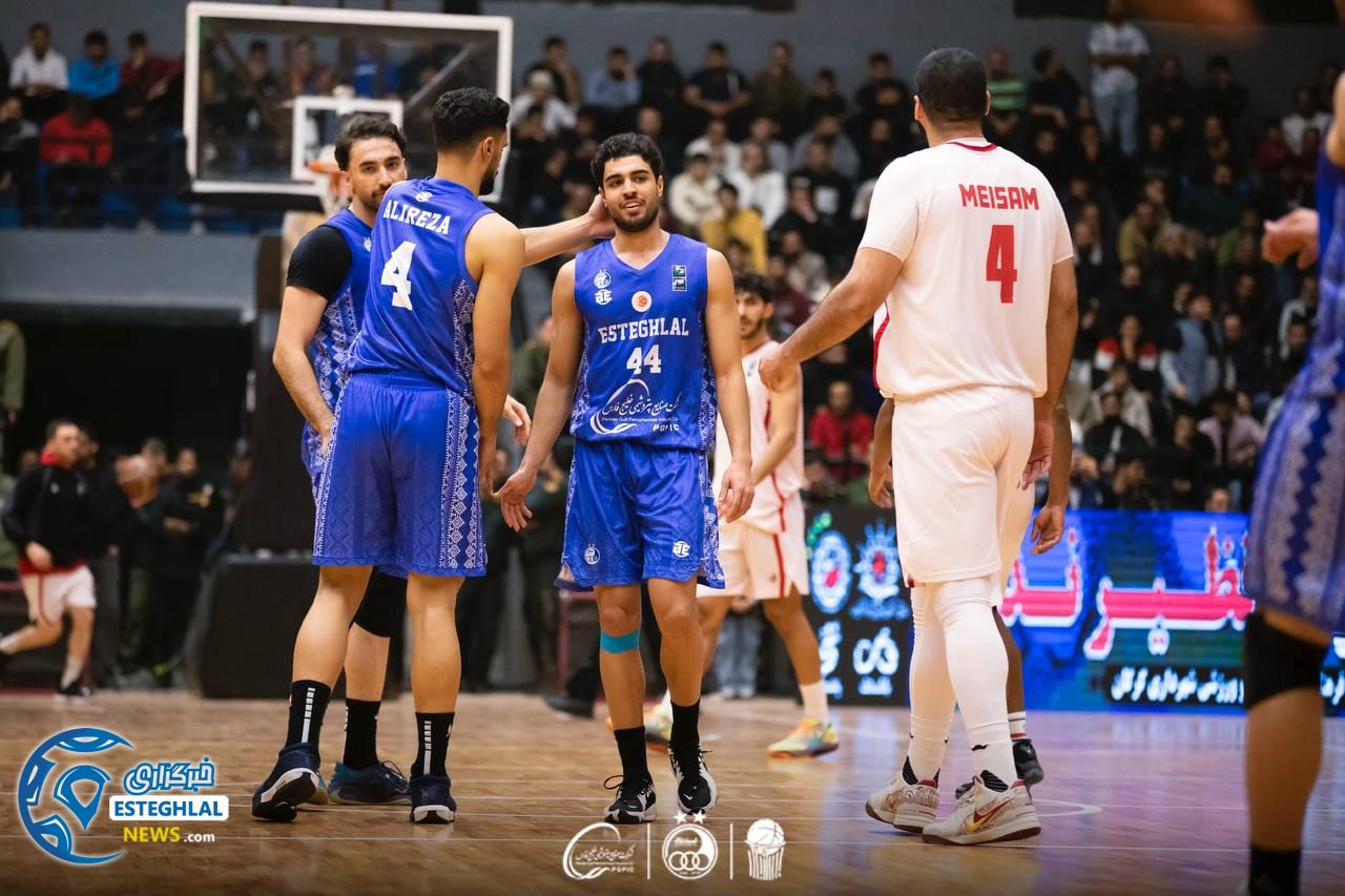 تیم بسکتبال آقایان استقلال